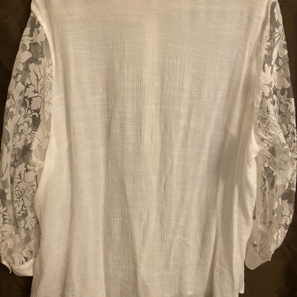 NWOT White Lace Sleeves Button Up Plus Size Blouse - Picture 5 of 7